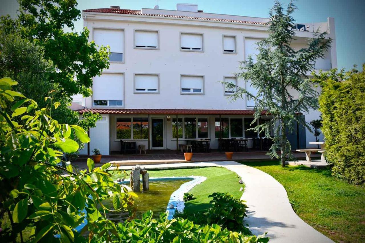 Pincheiro Apartamentos Turisticos A Pobra do Caramiñal Exterior photo