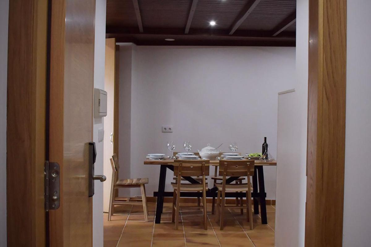 Pincheiro Apartamentos Turisticos A Pobra do Caramiñal Room photo