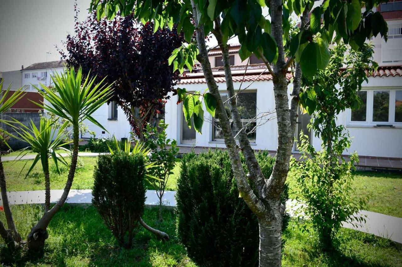 Pincheiro Apartamentos Turisticos A Pobra do Caramiñal Exterior photo